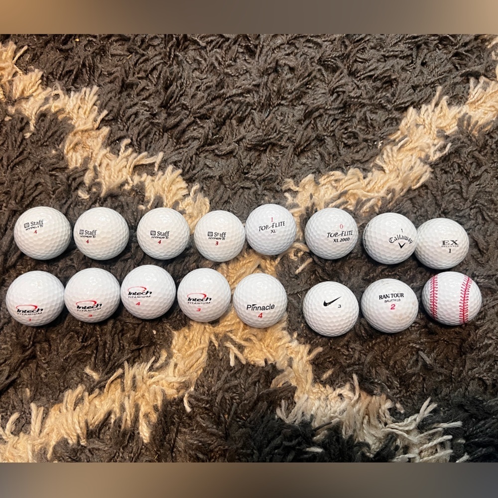Set Of 16 Preowned Assorted Brand Golf Balls